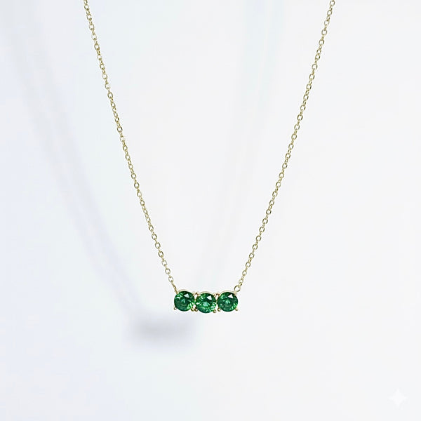 Green Crystal sleek chain necklace
