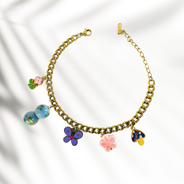 Charm bracelet